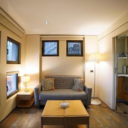 Deris Bosphorus Lodge Apartments イスタンブール エクステリア 写真