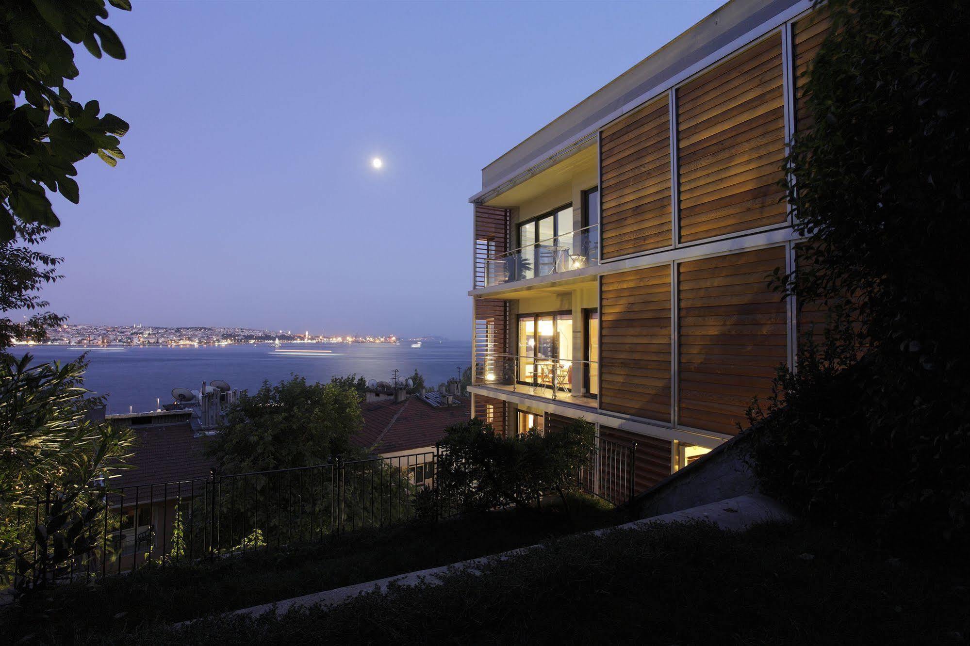 Deris Bosphorus Lodge Apartments イスタンブール エクステリア 写真