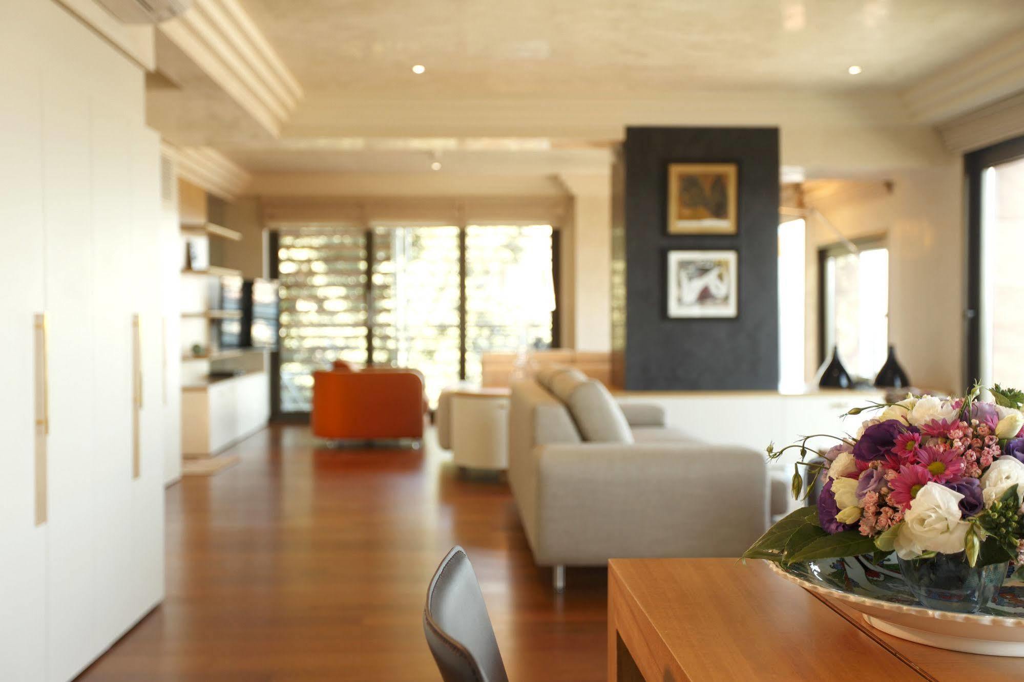 Deris Bosphorus Lodge Apartments イスタンブール エクステリア 写真