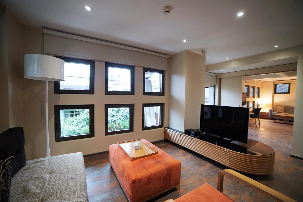 Deris Bosphorus Lodge Apartments イスタンブール エクステリア 写真