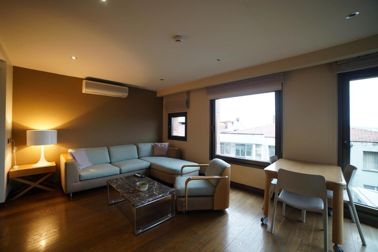 Deris Bosphorus Lodge Apartments イスタンブール エクステリア 写真