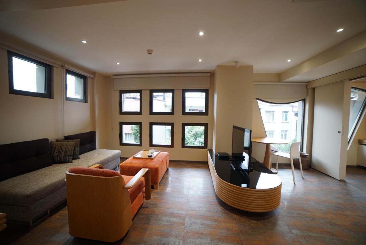 Deris Bosphorus Lodge Apartments イスタンブール エクステリア 写真