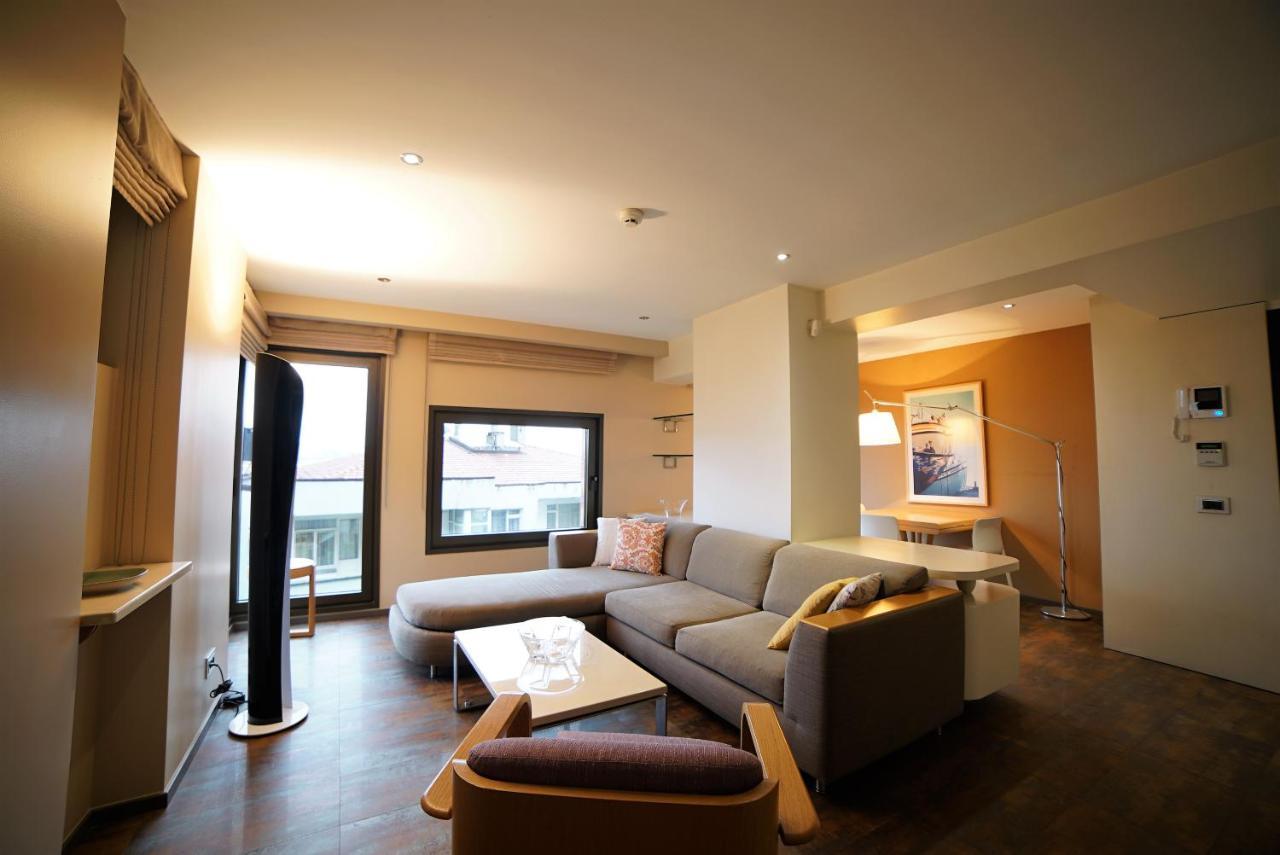 Deris Bosphorus Lodge Apartments イスタンブール エクステリア 写真